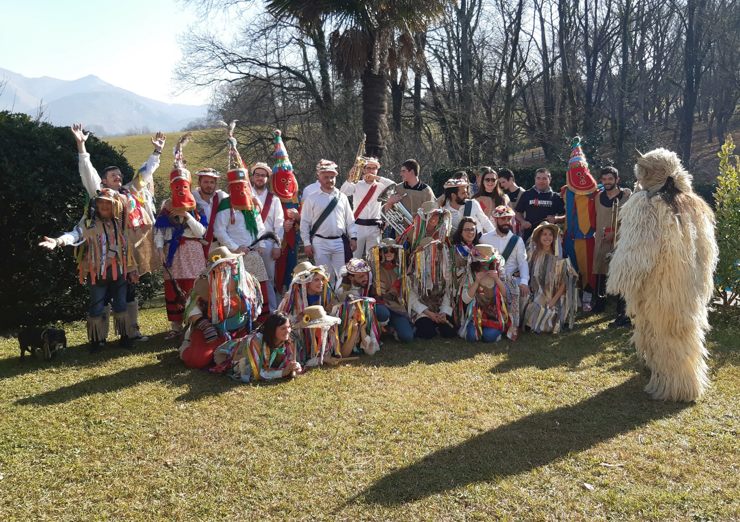 Kaskarotak_eta_zirtzilak_-_Urruña_(2023)_13 Kaskarotak_eta_zirtzilak_-_Urruña_(2023)_13